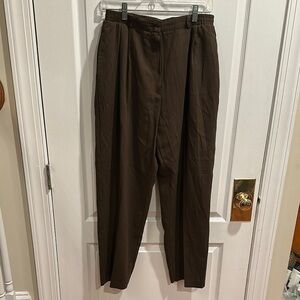 Elegant Women's Brown Trousers